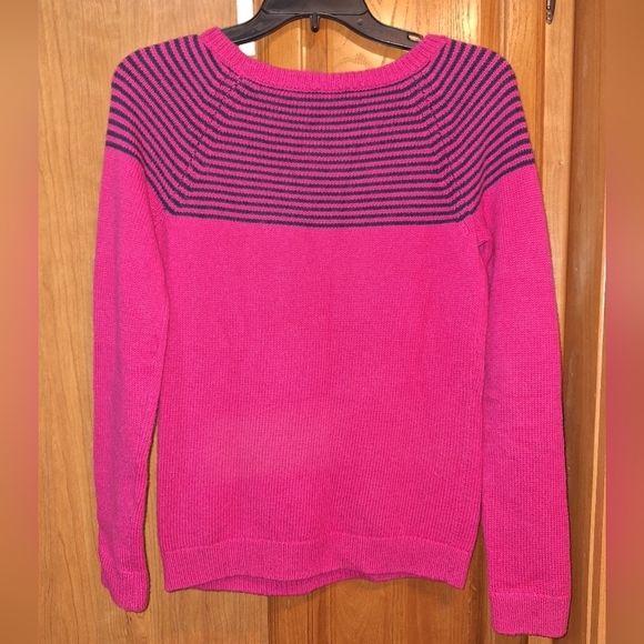 A Talbots ladies small petite pink lambs wool blend pullover sweater. EUC. - Picture 3 of 6